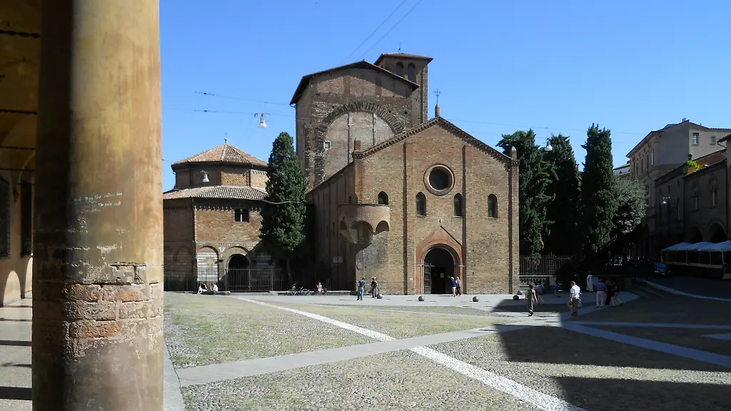 Santo-Stefano-in-Bologna