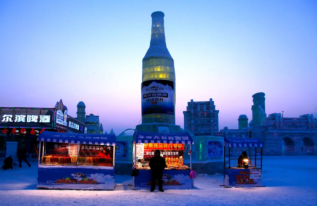 2011-01-04T102952Z-01-DBG221-RTRMDNP-3-CHINA-JPG4958750110870301754