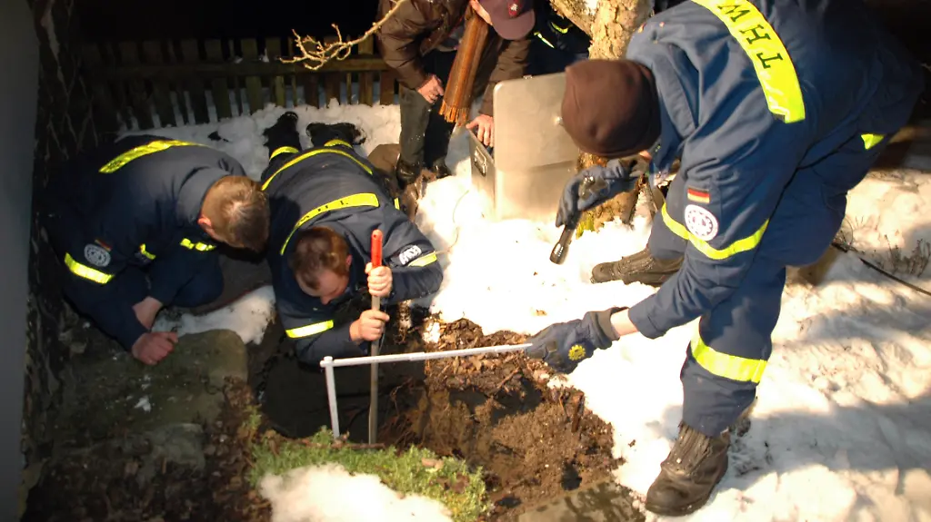 2veb1903-jpg5383919184313228691