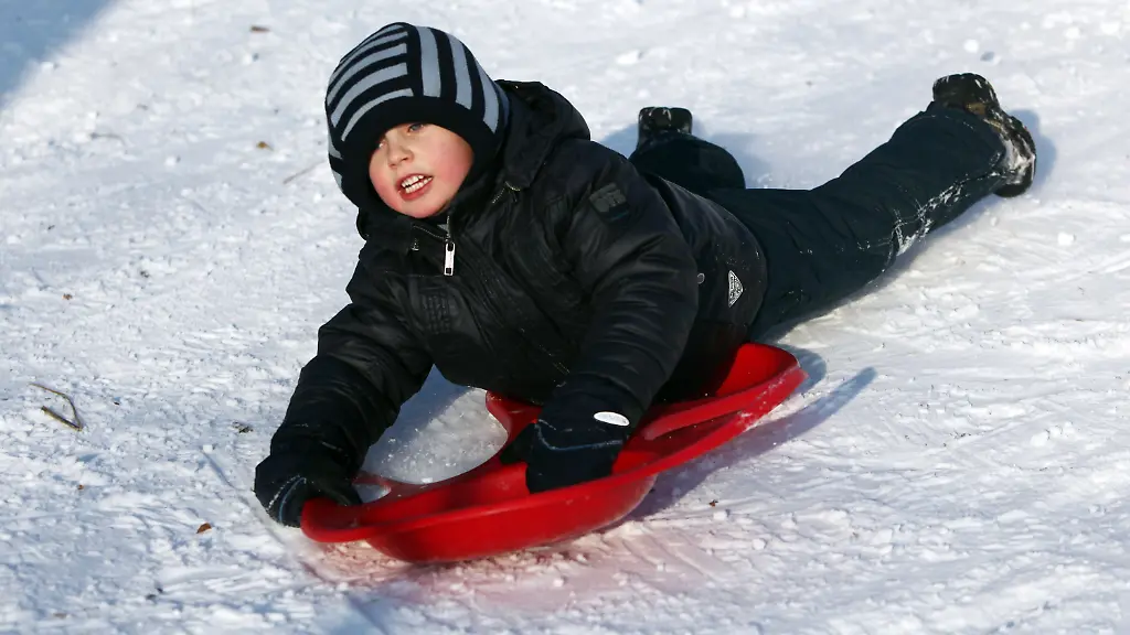 2v8d1940-jpg3747006793188981853