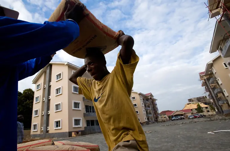 HeidelCement-Baustelle-Arbeiter