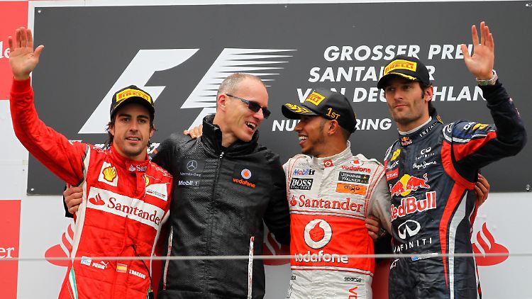Für den Weltmeistertitel sucht Fernando Alonso sogar das Bündnis mit Lewis Hamilton. Und auch Vettels Teamkollege Mark Webber gilt nicht unbedingt als Freund des Hessen.