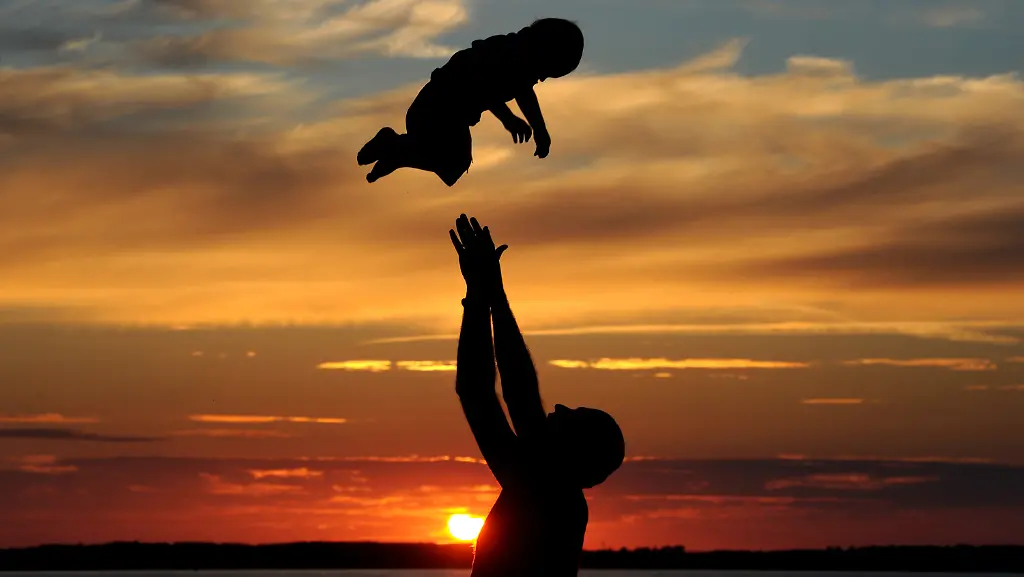 2v523935-jpg184571108648909510