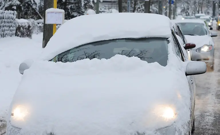 2v4b3442-jpg2883117359782108820