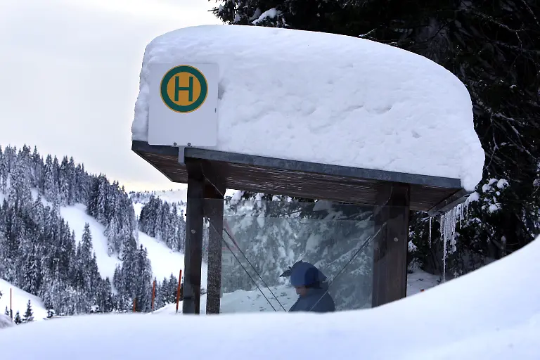 2v450337-jpg4269579315863008167