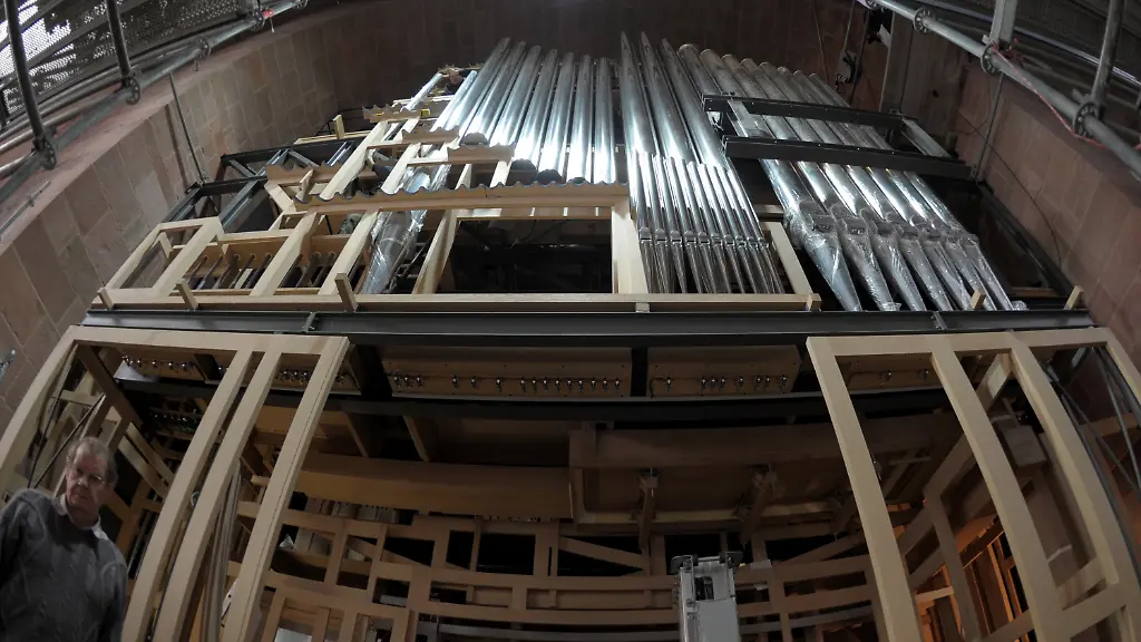 2v450135-jpg8520450234511246253