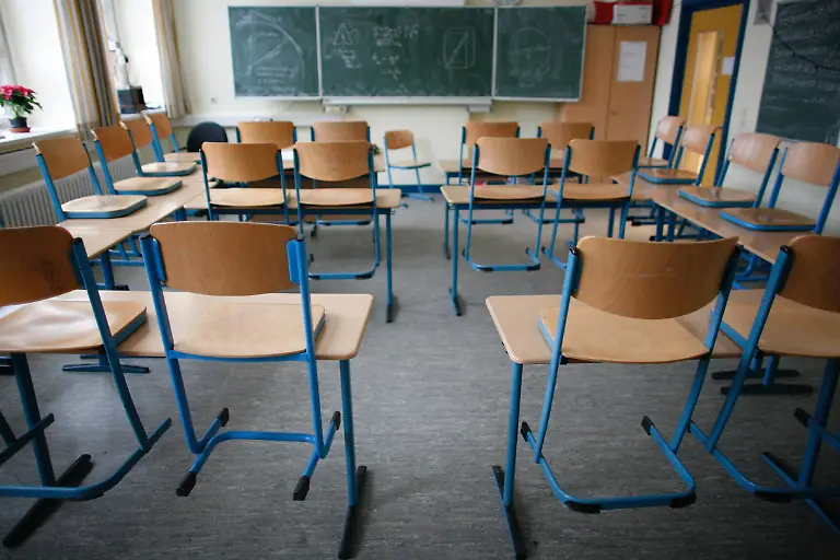 161210HAM332-161210HAM332-jpg1472588870763085187