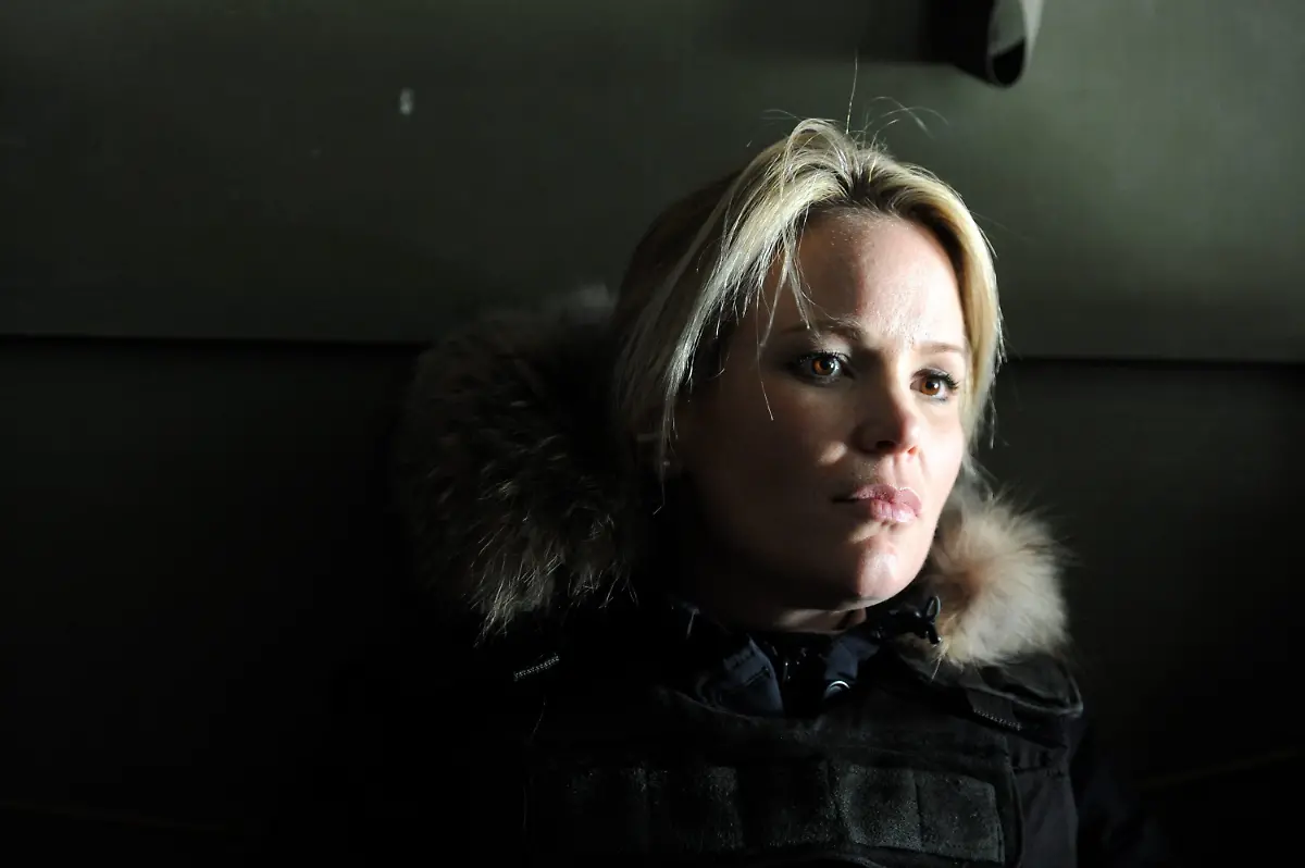 2uzn5554-jpg3252618657675939298