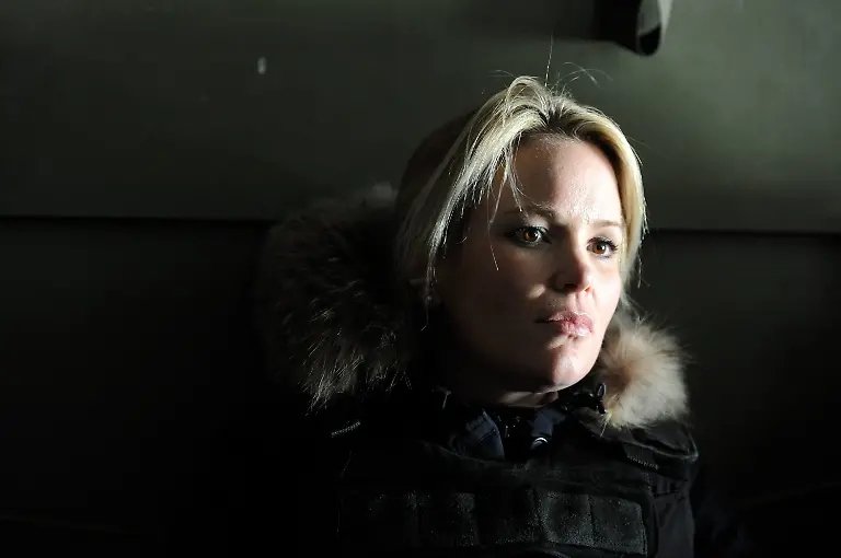 2uzn5554-jpg3252618657675939298