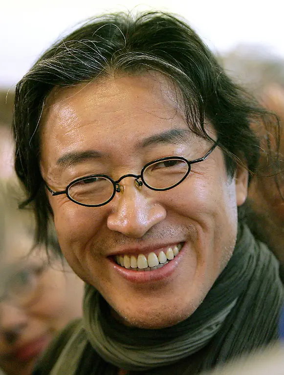 2uvp0505-jpg4647299775611388726