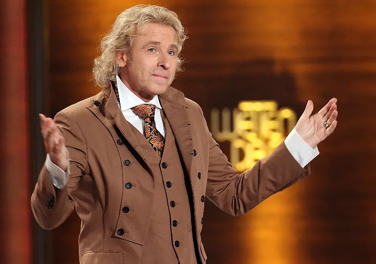 2uty1909-jpg2340515680463417883