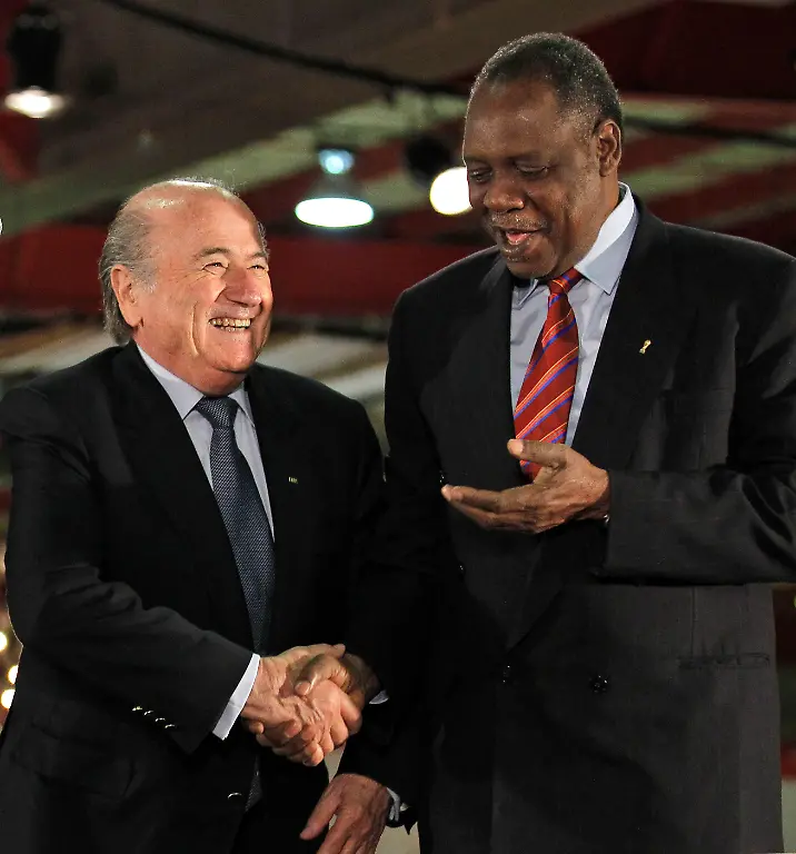 Soccer-FIFA-Corruption-Allegations-IOC-TH101-jpg8397309955813980655