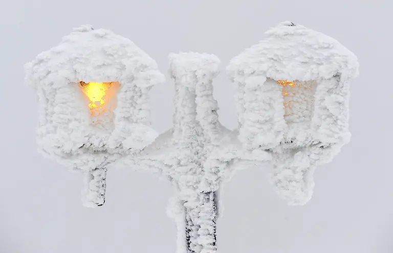 2uqd0427-jpg989575299185580541