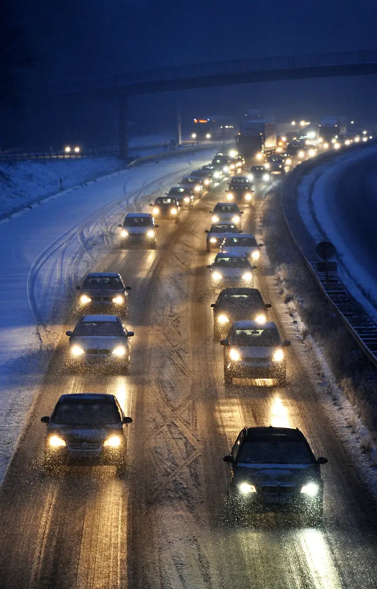 2upu2414-jpg8848007934339719219