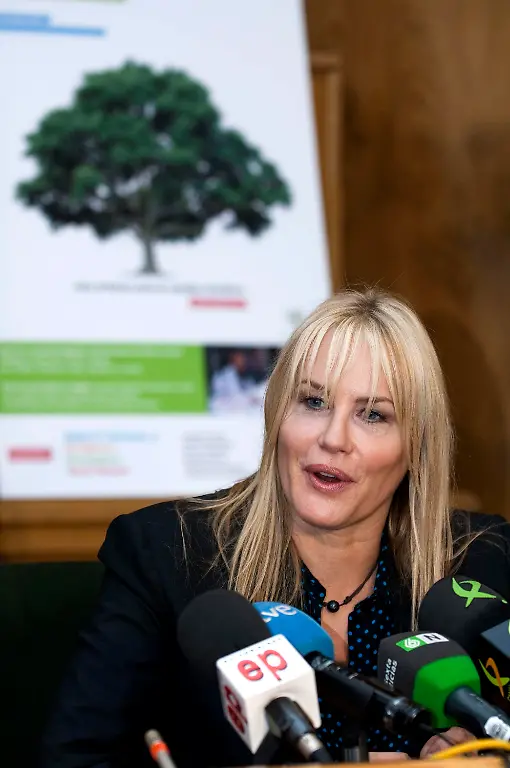 2uph0050-jpg8357300674016594646