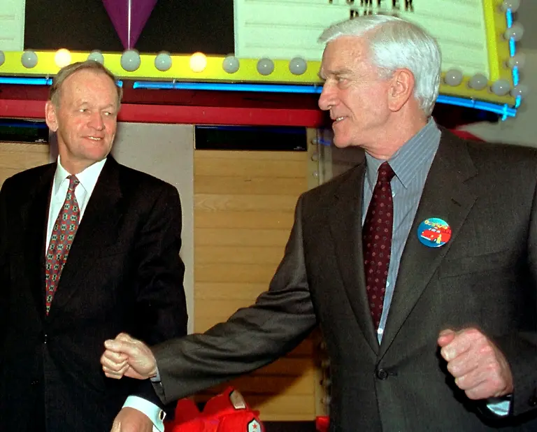 2010-11-29T025701Z-01-WAS95-RTRMDNP-3-PEOPLE-NIELSEN-JPG6578549408949803289