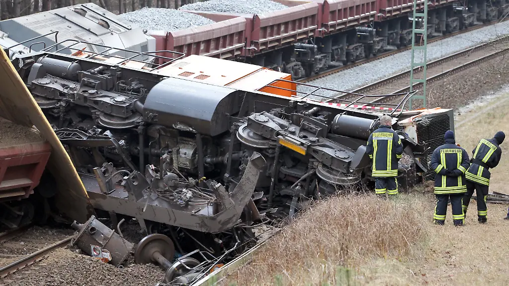 2up14113-jpg6825690173069499465