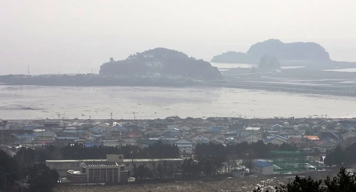 2ull3453-jpg2207426186904209688