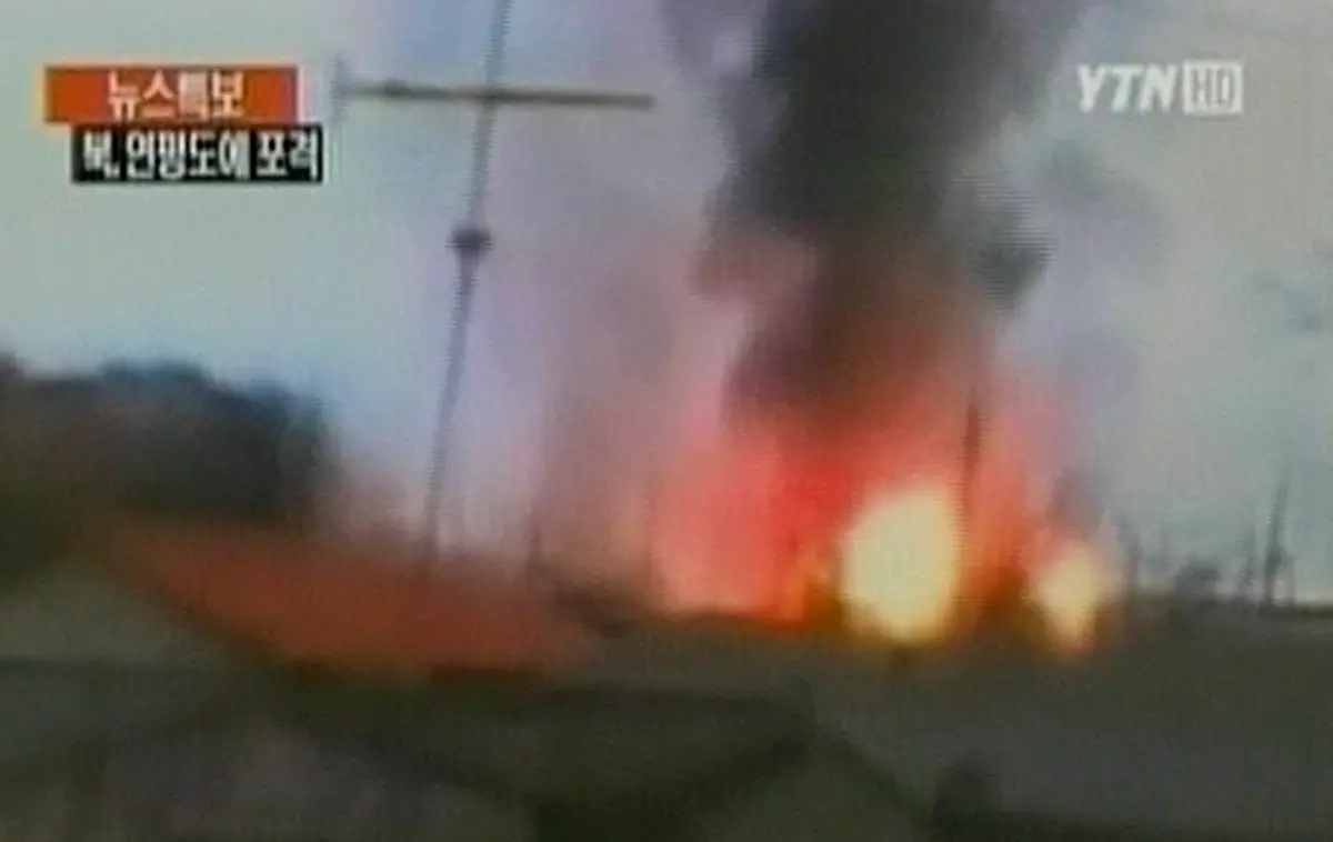 South-Korea-Koreas-Clash-TOK806-jpg6140402825422997713