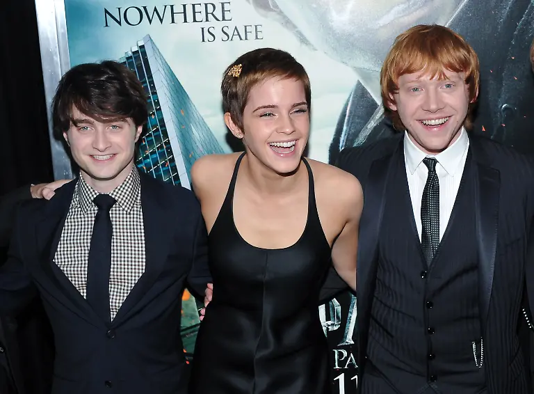 Premiere-Harry-Potter-and-the-Deathly-Hallows-Part-1-NY-NYEA106-jpg3056757053316108273