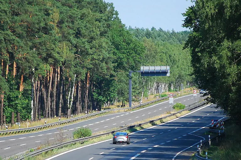 Nissan-370Z-11-07-2010-16-36-14