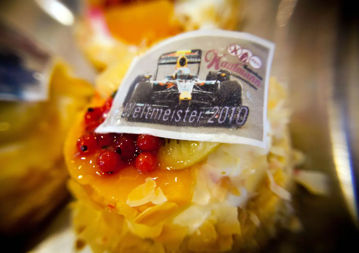 2uge2528-jpg4572373887332784187