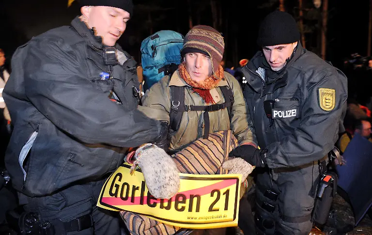 091110FRA202-091110FRA202-jpg1990741698650882400