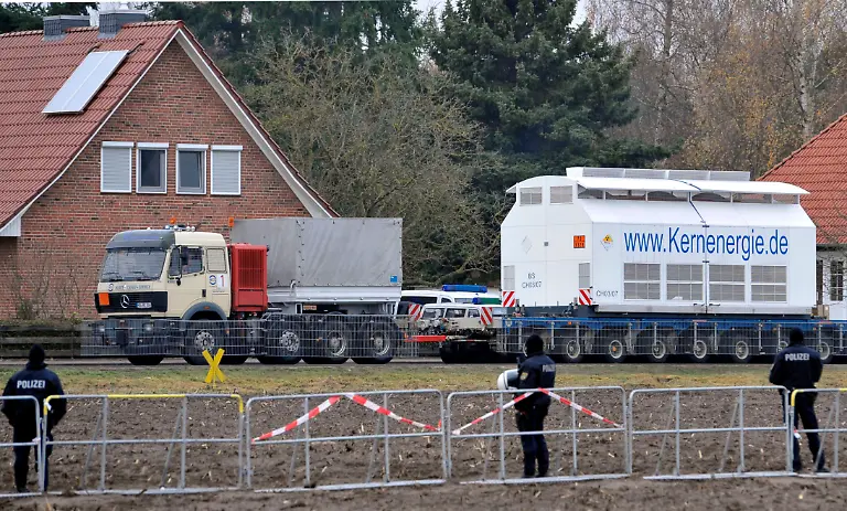 091110APR110-091110APR110-jpg8814583767930363732