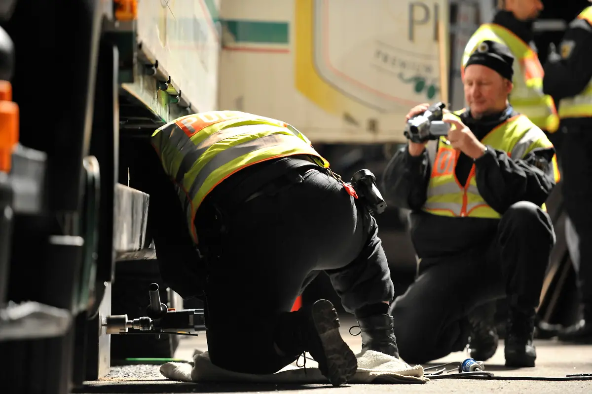 081110DRE347-081110DRE347-jpg5802813802928092510