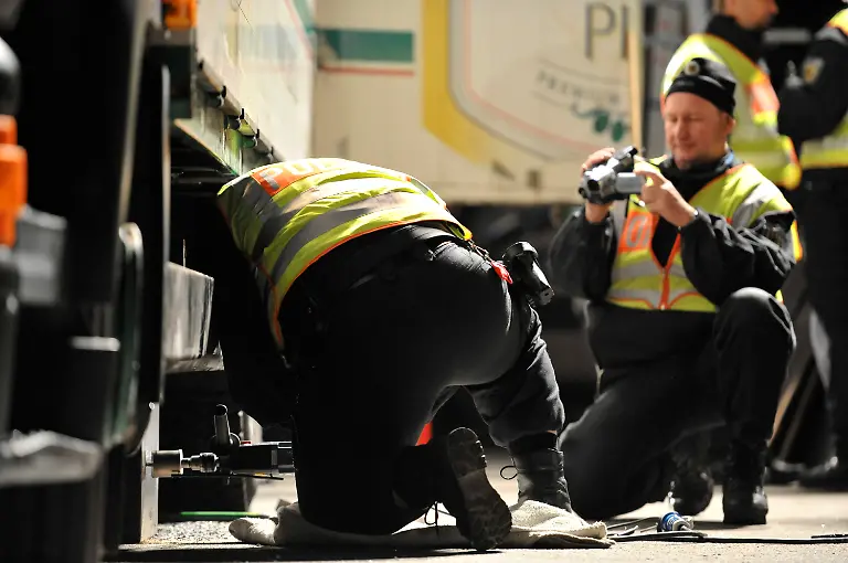 081110DRE347-081110DRE347-jpg5802813802928092510