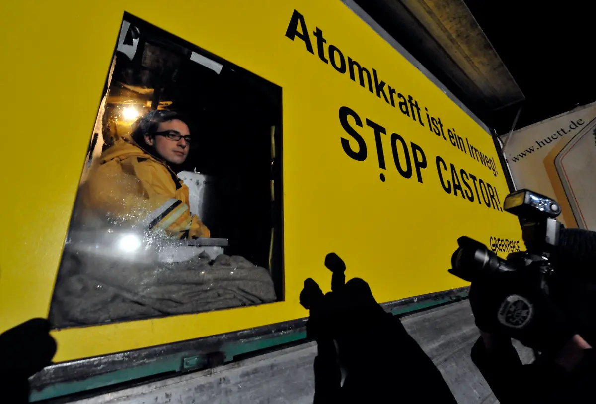 081110DRE370-081110DRE370-jpg8348050071840018129