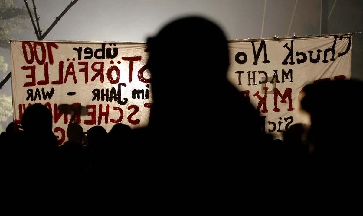 2010-11-09T071924Z-01-FAB35-RTRMDNP-3-GERMANY-JPG1204105593709224020