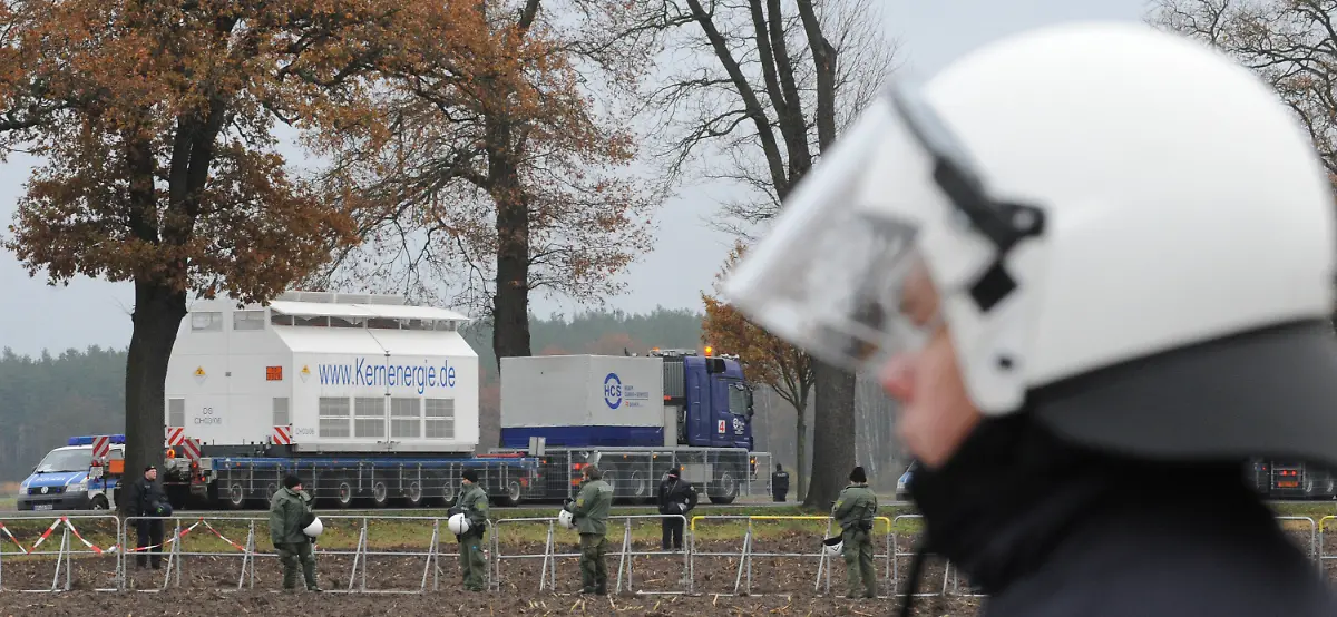 2uca4741-jpg5358672706588483636