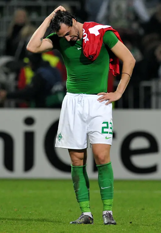 2u7z1446-jpg6465948903862386166