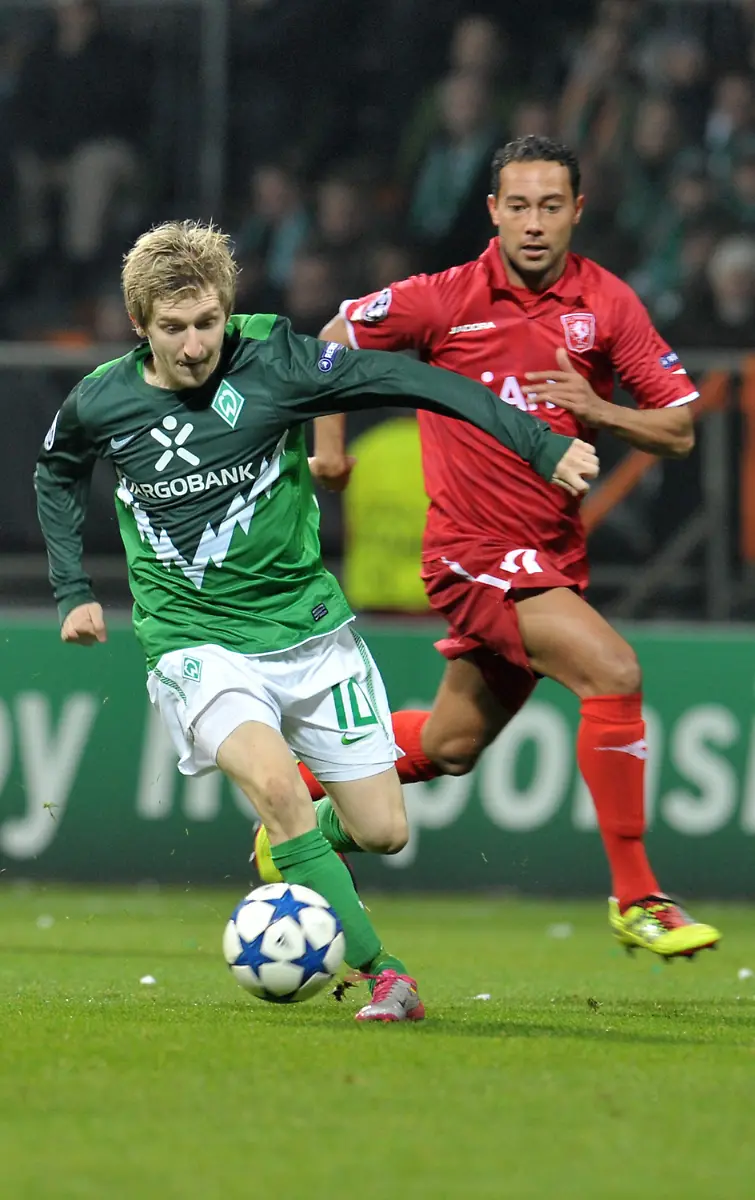 2u7y3957-jpg2609868833352781491