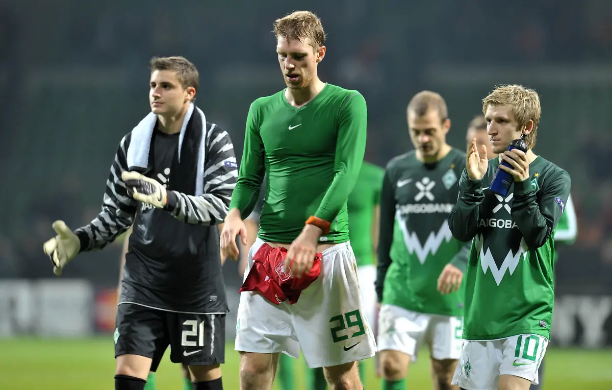 2u7z1134-jpg4921295921793580499