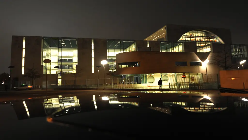 2u7t4842-jpg4757225084540095242