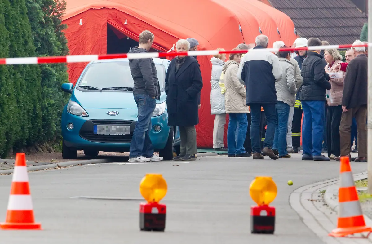 2u6y0806-jpg4243556815018547770