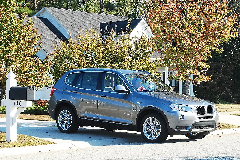 BMW-X3-19-10-2010-16-41-08