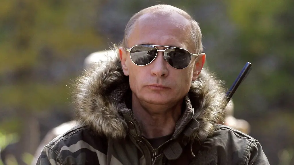 2u5p4415-jpg5079449277877938583