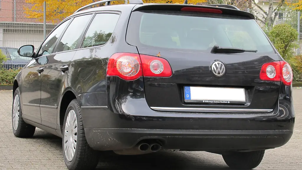 2u4y4617-jpg7855550420703348768