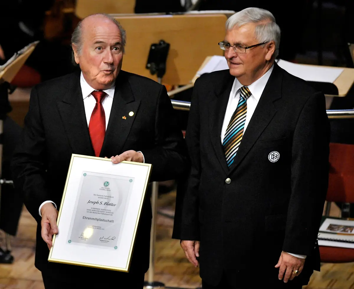 211010HAG111-211010HAG111-jpg2939737171049016286