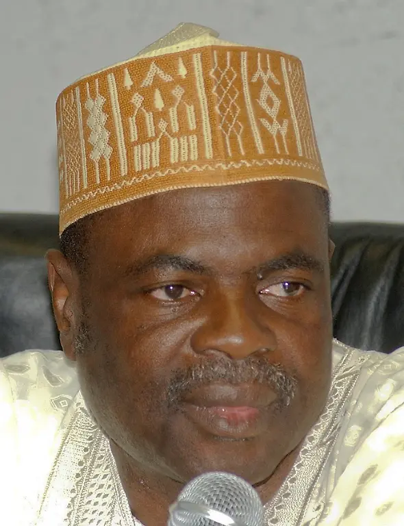 2tyz1603-jpg1001379415623012321