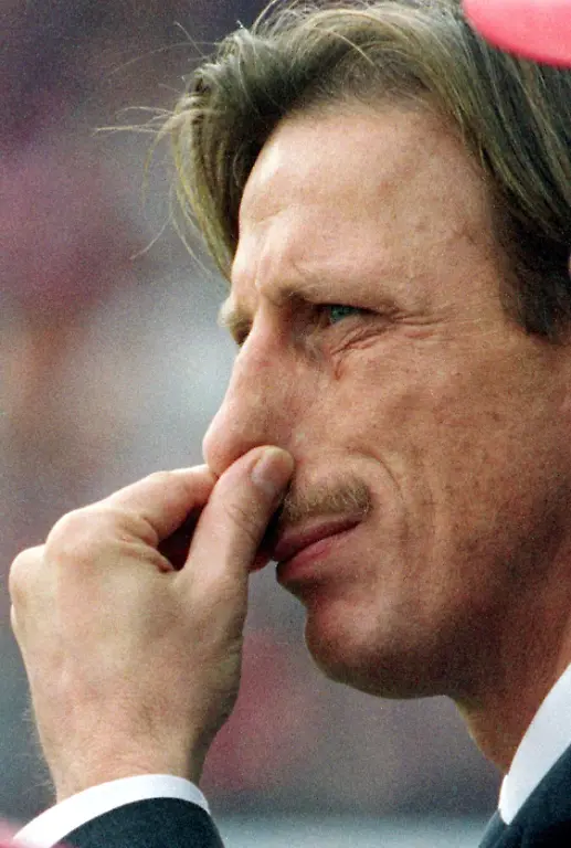 2txp2145-jpg4032597935669520981