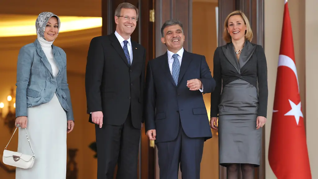 2tyb0121-jpg2865028006134523398