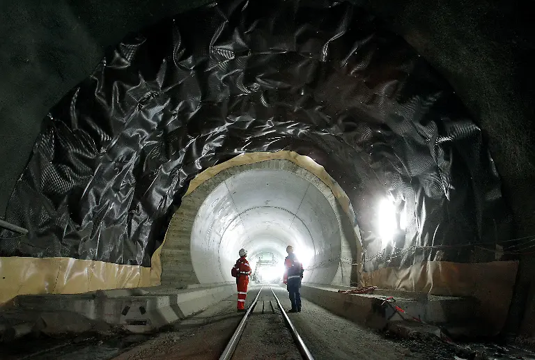 Gotthardtunnel-Konstruktion