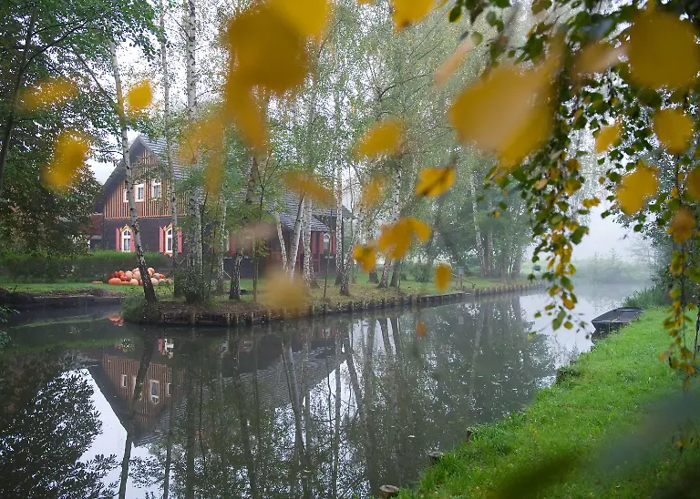 2tux2118-jpg6420697258696129092