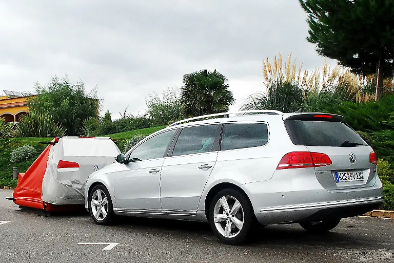 VW-Passat-12-10-2010-14-04-25