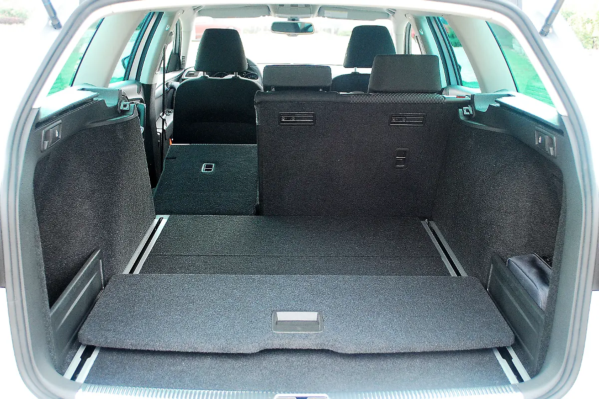 VW-Passat-12-10-2010-13-57-13