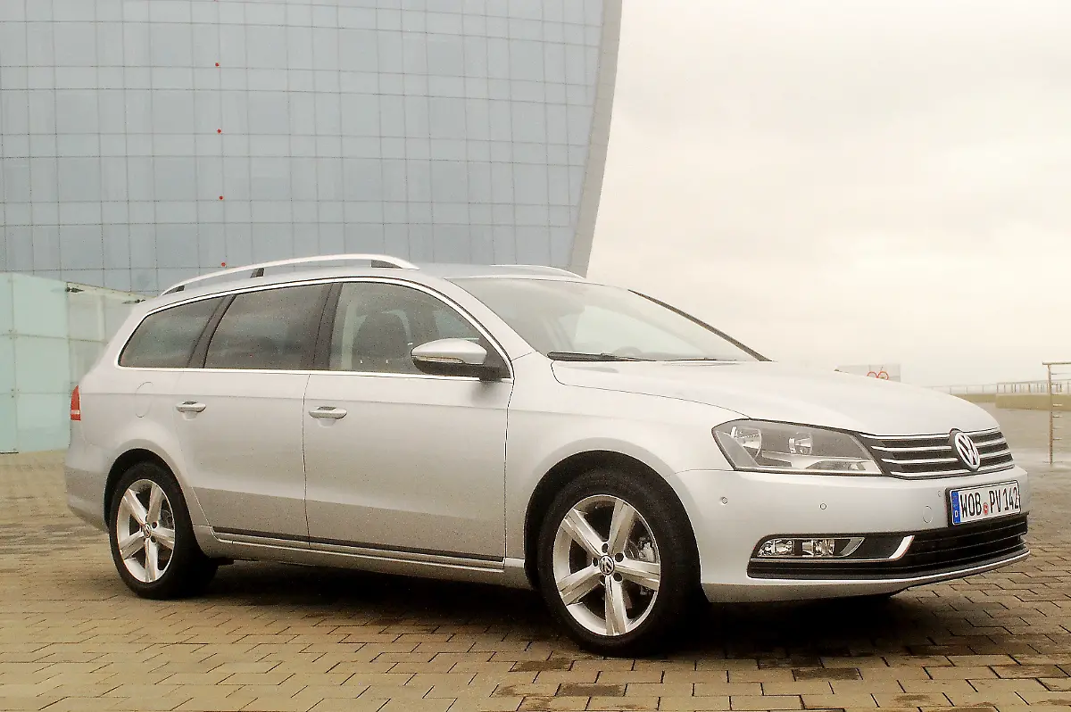 VW-Passat-12-10-2010-11-18-44